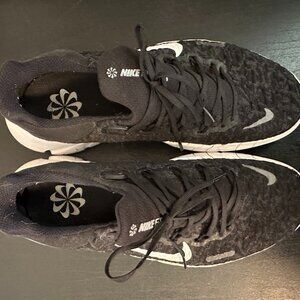 Nike Womens Free Run 5, 8 W, Black